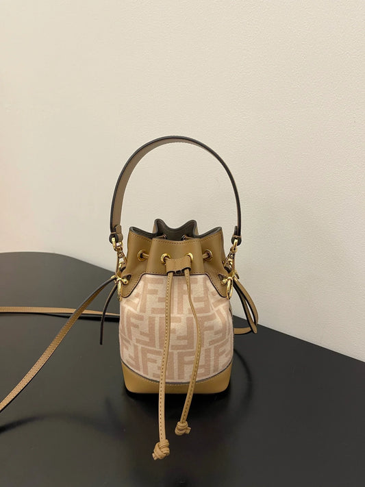 FENDI BAG