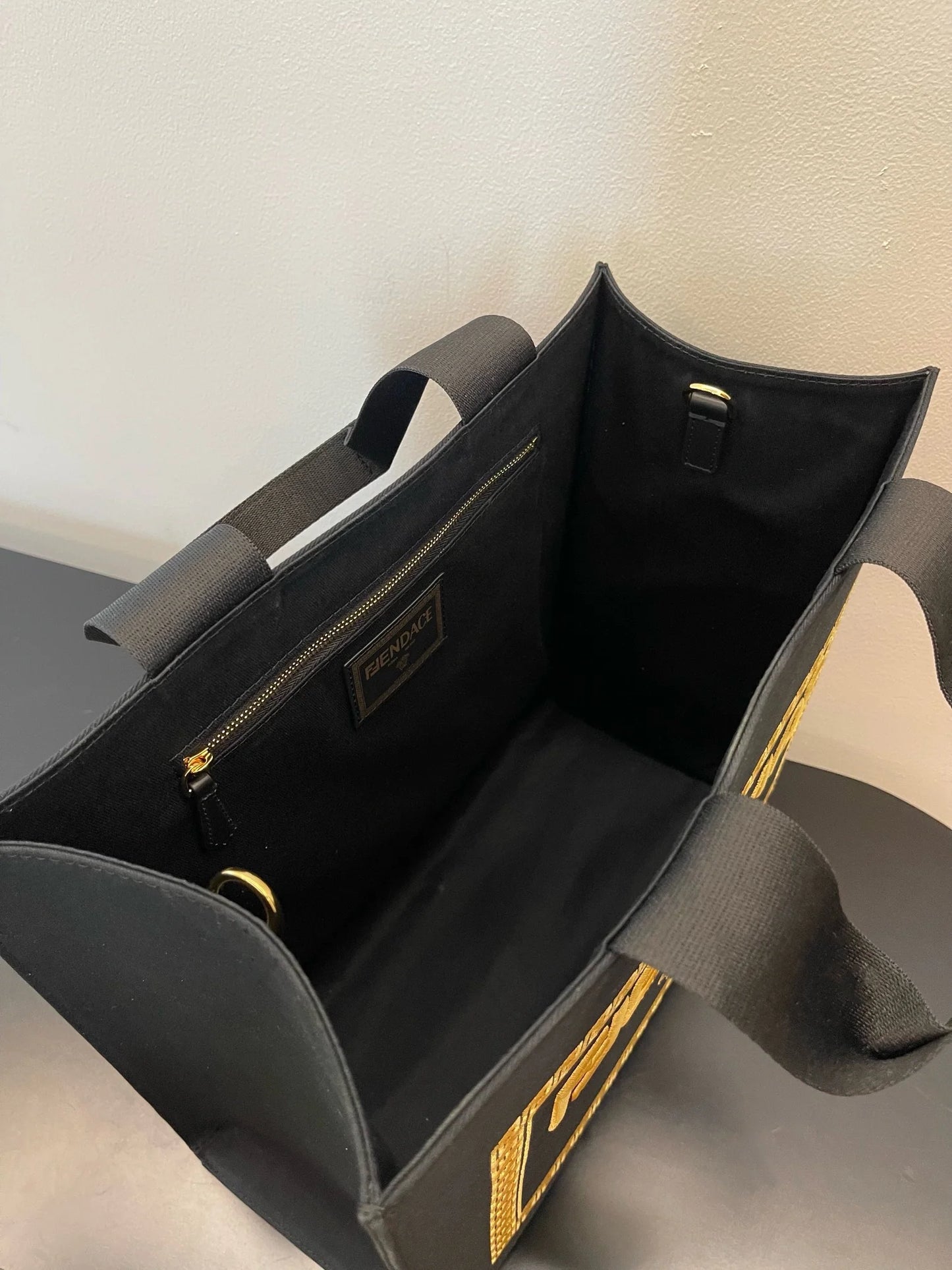 FENDI BAG