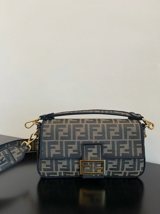FENDI BAG
