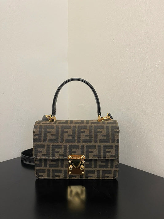 FENDI BAG
