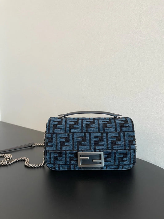 FENDI BAG