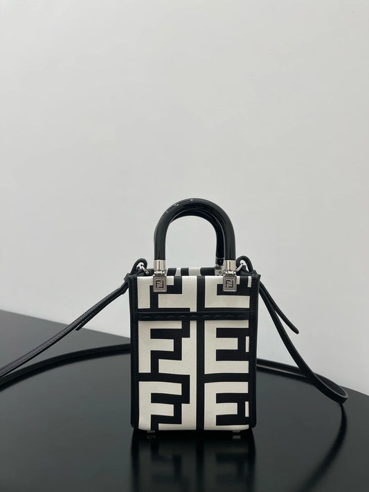 FENDI BAG