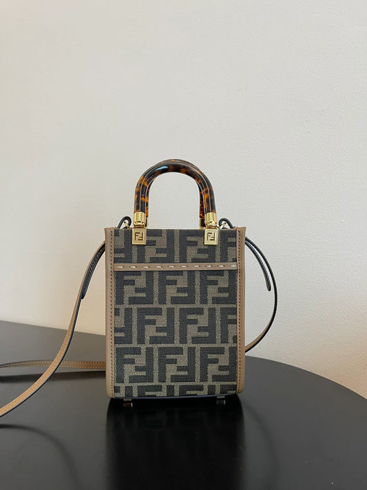 FENDI BAG