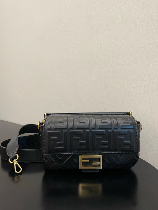 FENDI BAG