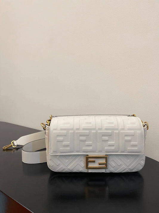 FENDI BAG