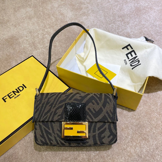 FENDI BAG