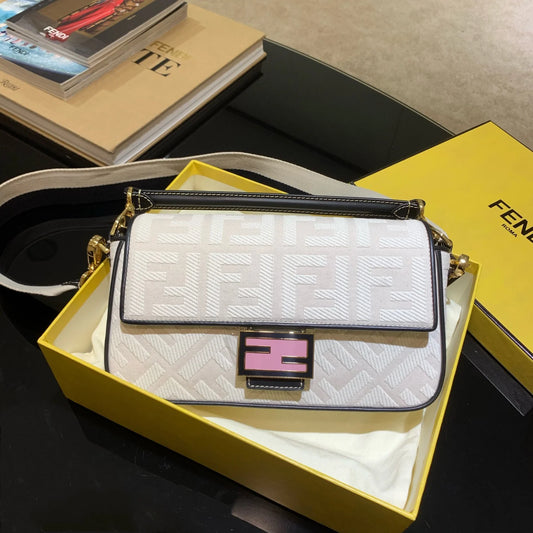 FENDI BAG