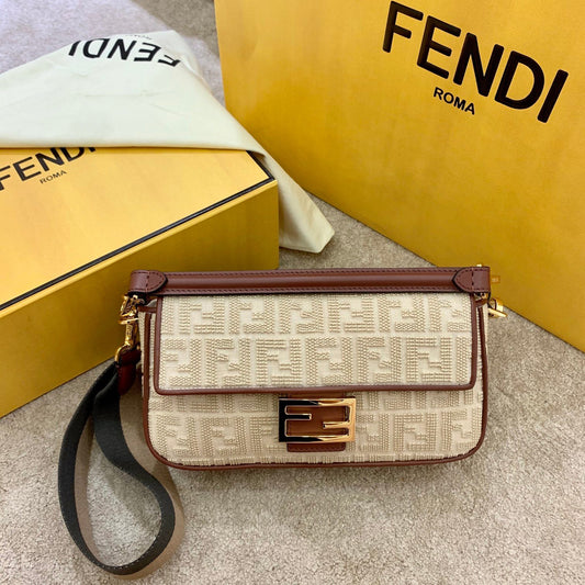 FENDI BAG