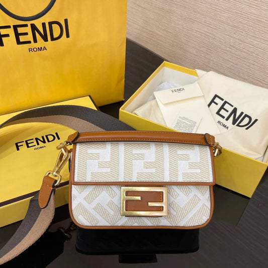 FENDI BAG