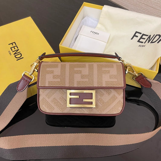 FENDI BAG