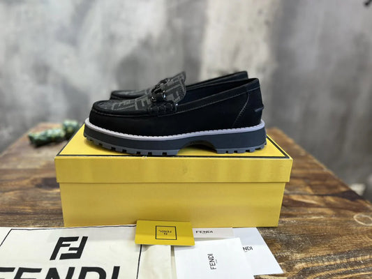 FENDI LOAFER