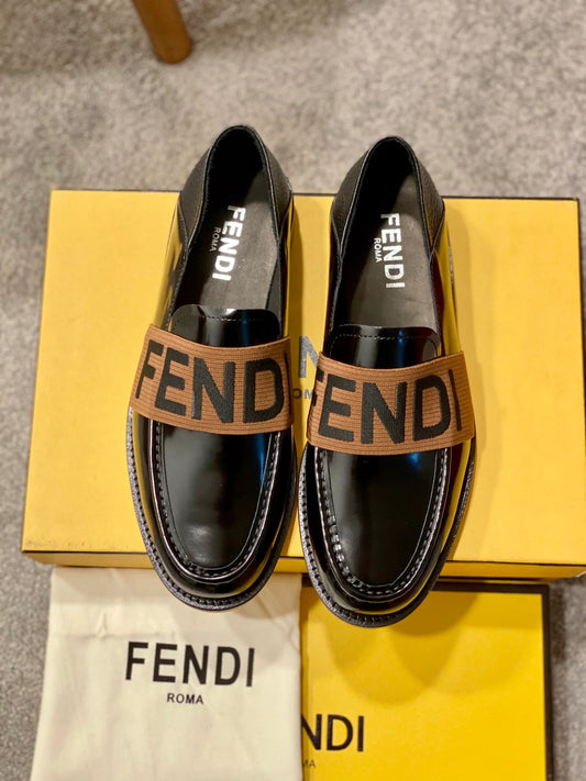 FENDI LOAFER