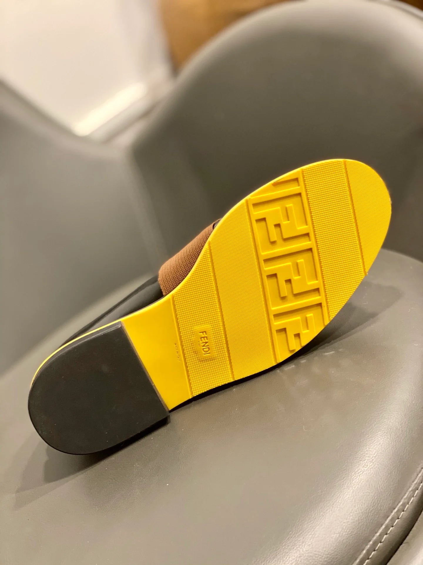 FENDI LOAFER