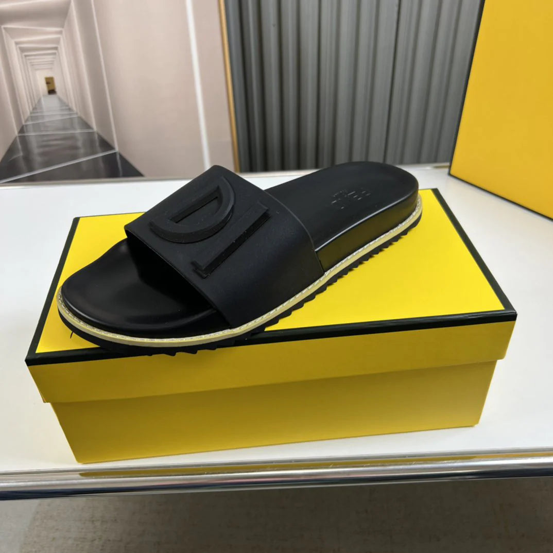 FENDI SANDAL