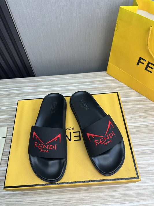 FENDI SANDAL