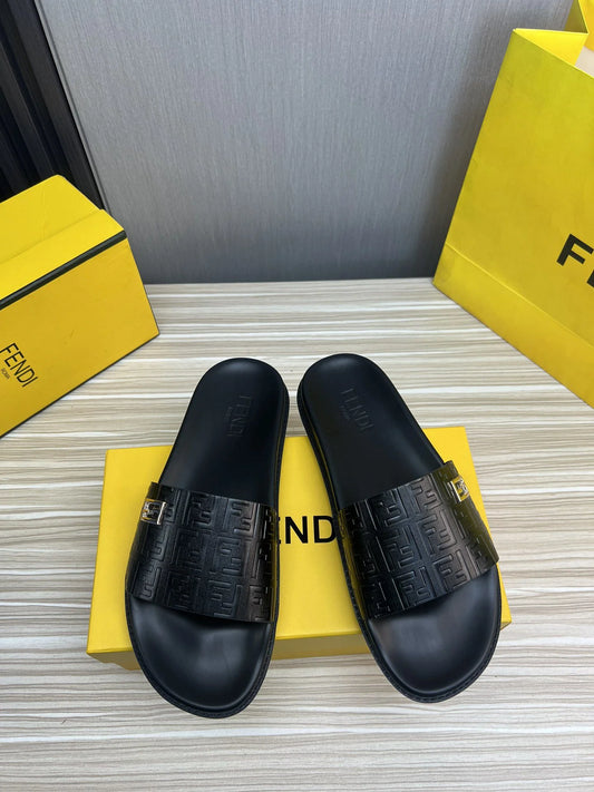 FENDI SANDAL