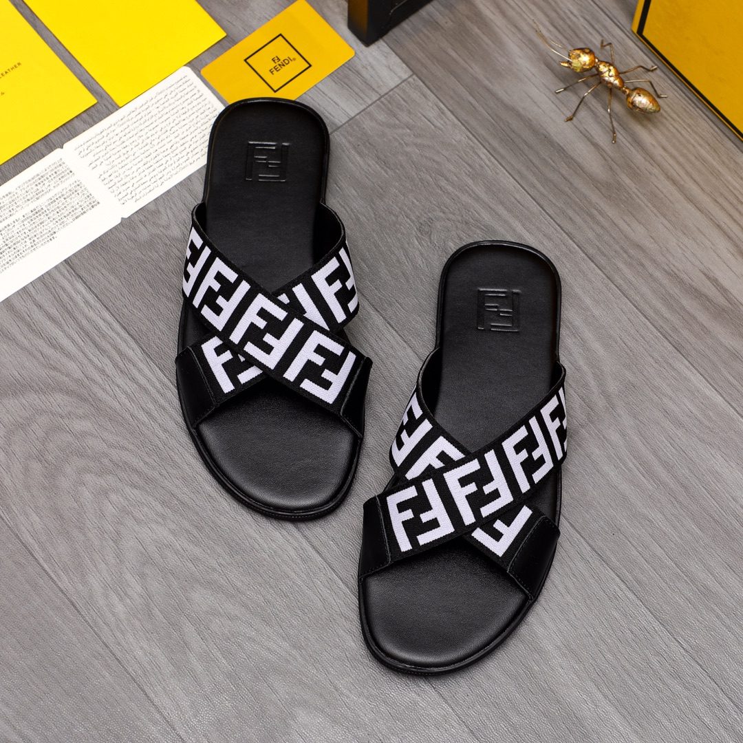 FENDI SANDAL