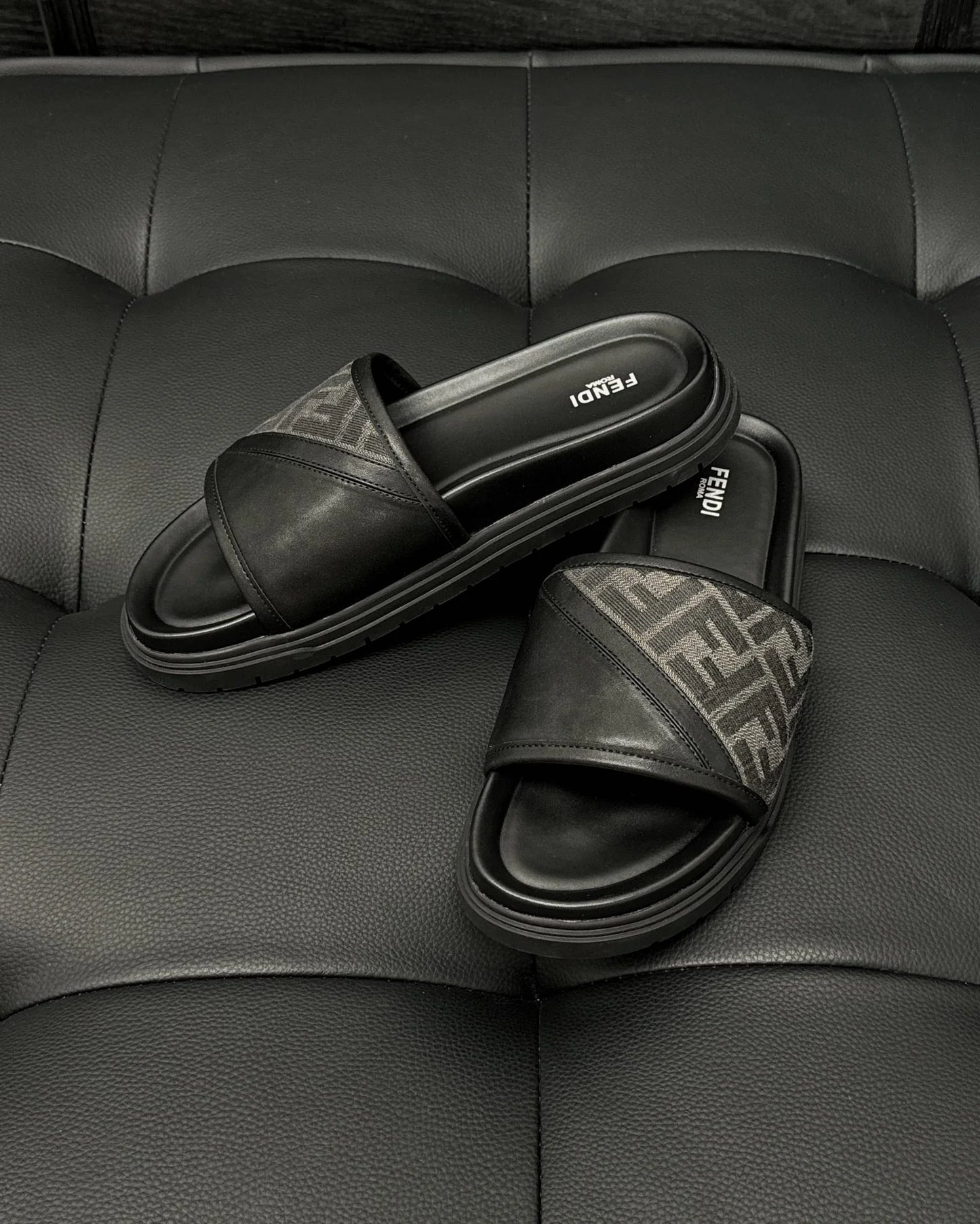 FENDI SANDAL