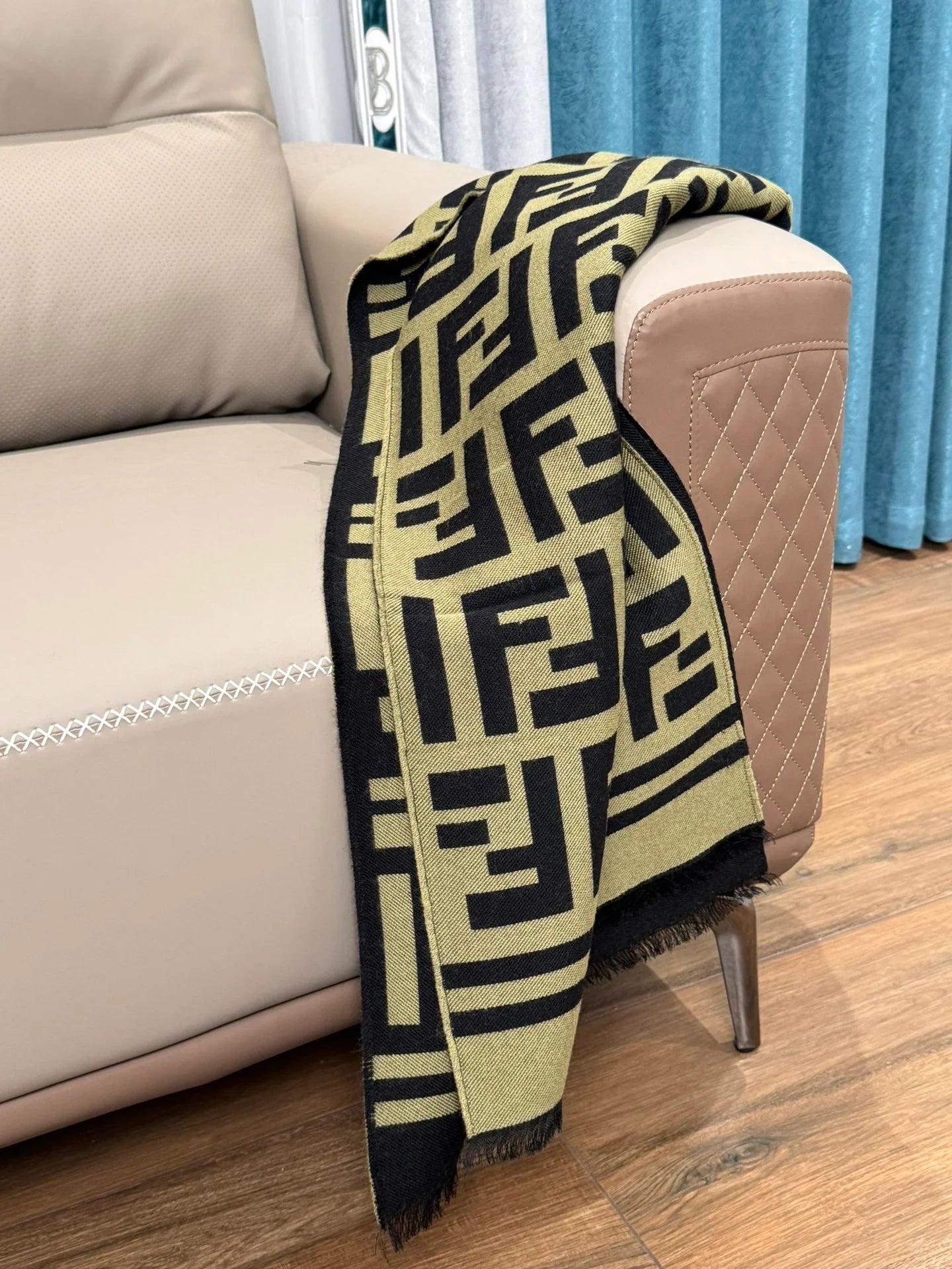FENDI SCARF