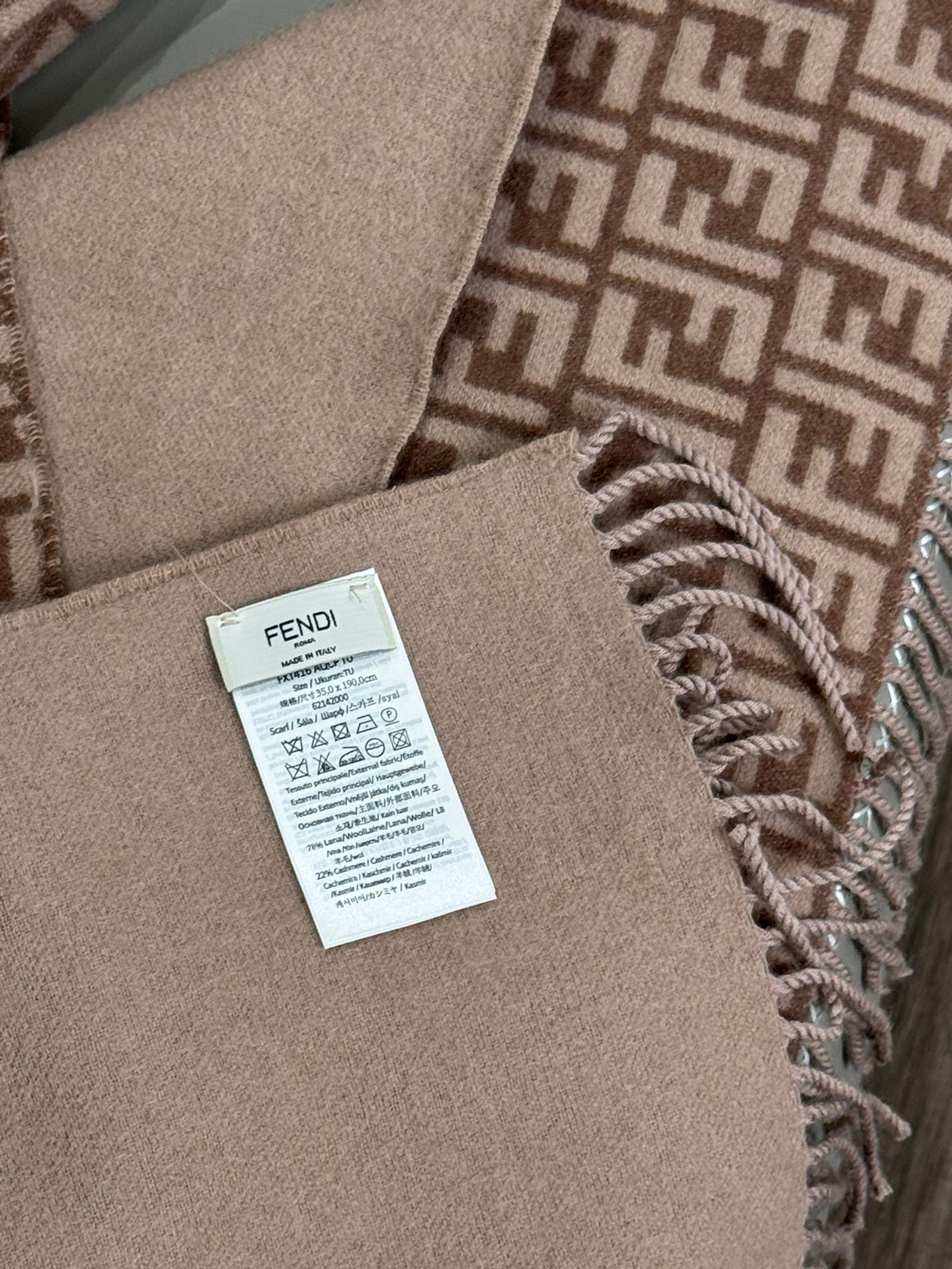 FENDI SCARF