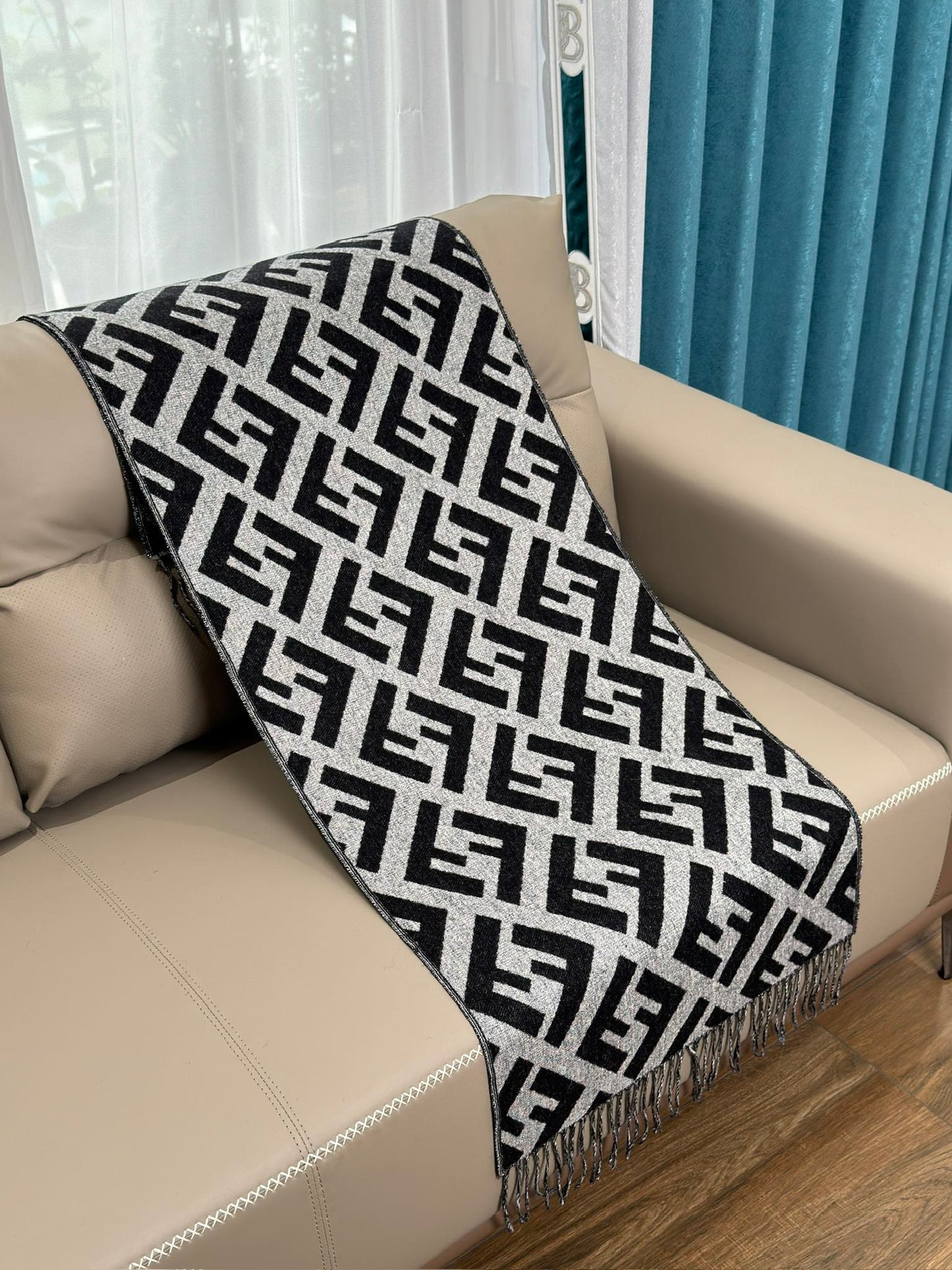 FENDI SCARF