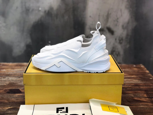 FENDI SNEAKER