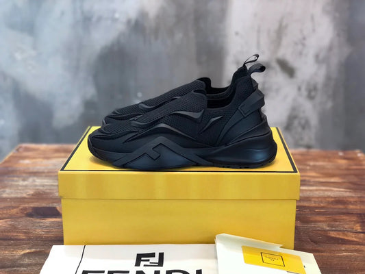 FENDI SNEAKER