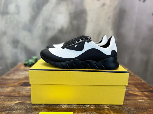 FENDI SNEAKER