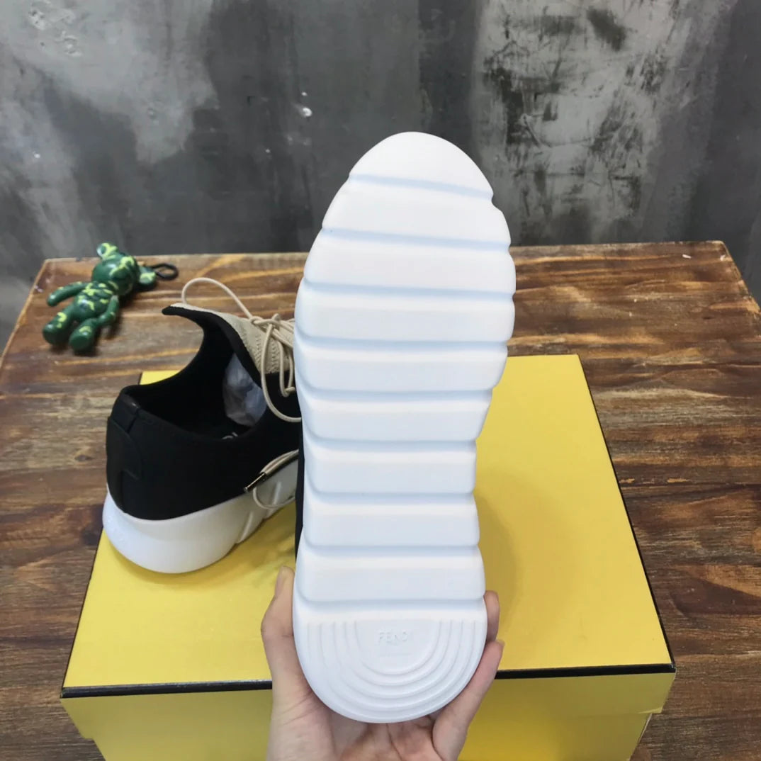 FENDI SNEAKER