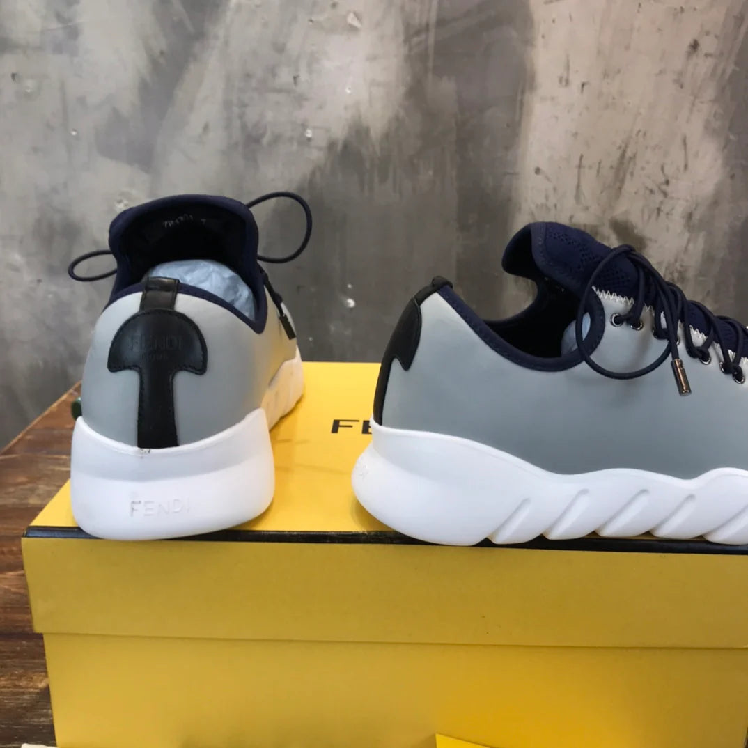 FENDI SNEAKER