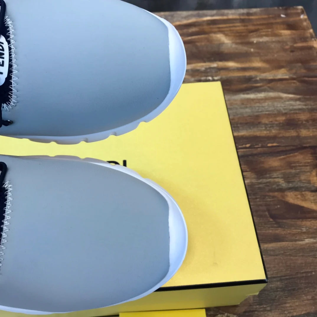 FENDI SNEAKER