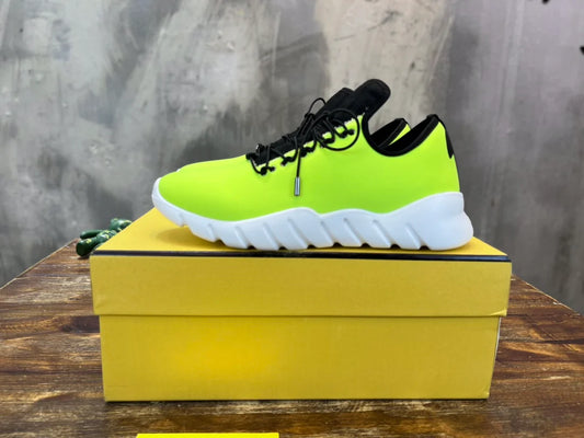 FENDI SNEAKER