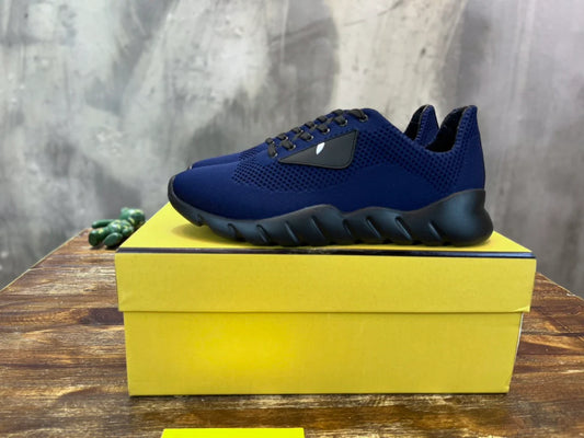 FENDI SNEAKER