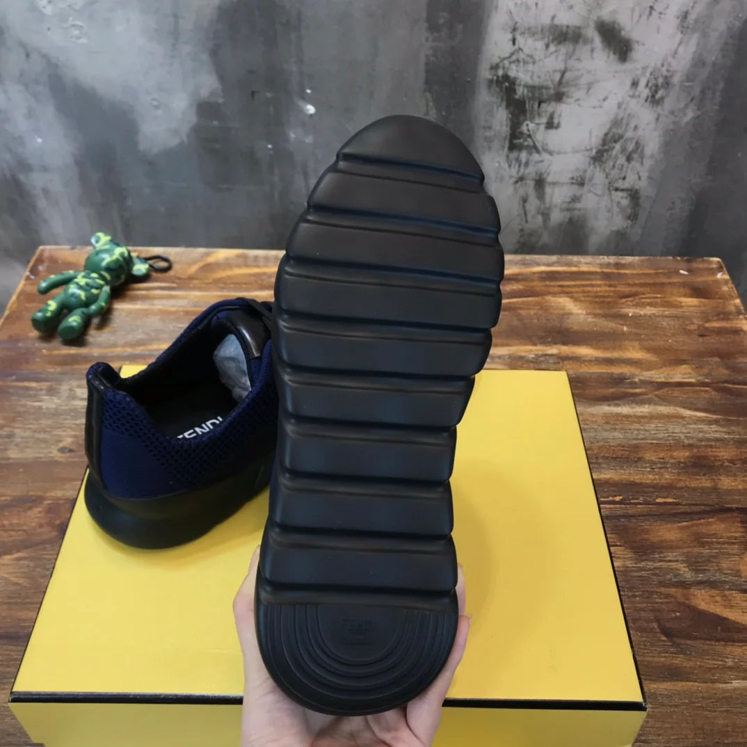 FENDI SNEAKER