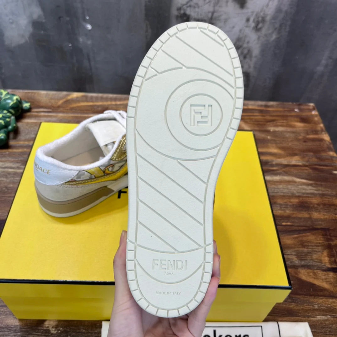 FENDI SNEAKER