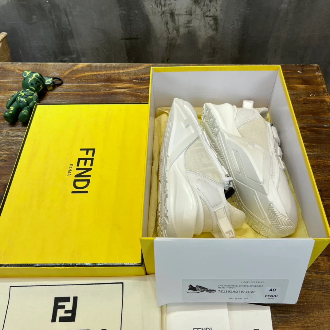 FENDI SNEAKER