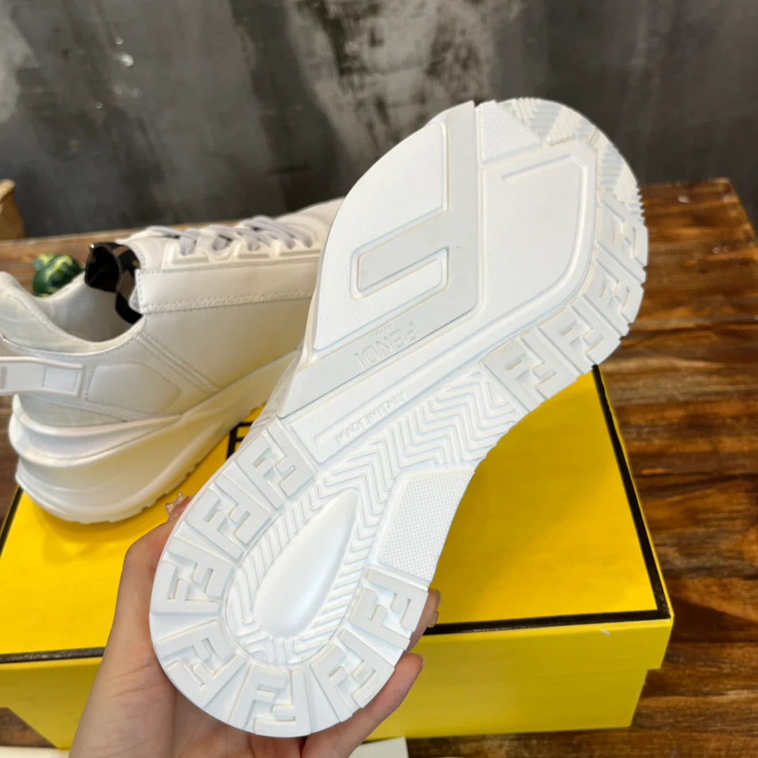 FENDI SNEAKER