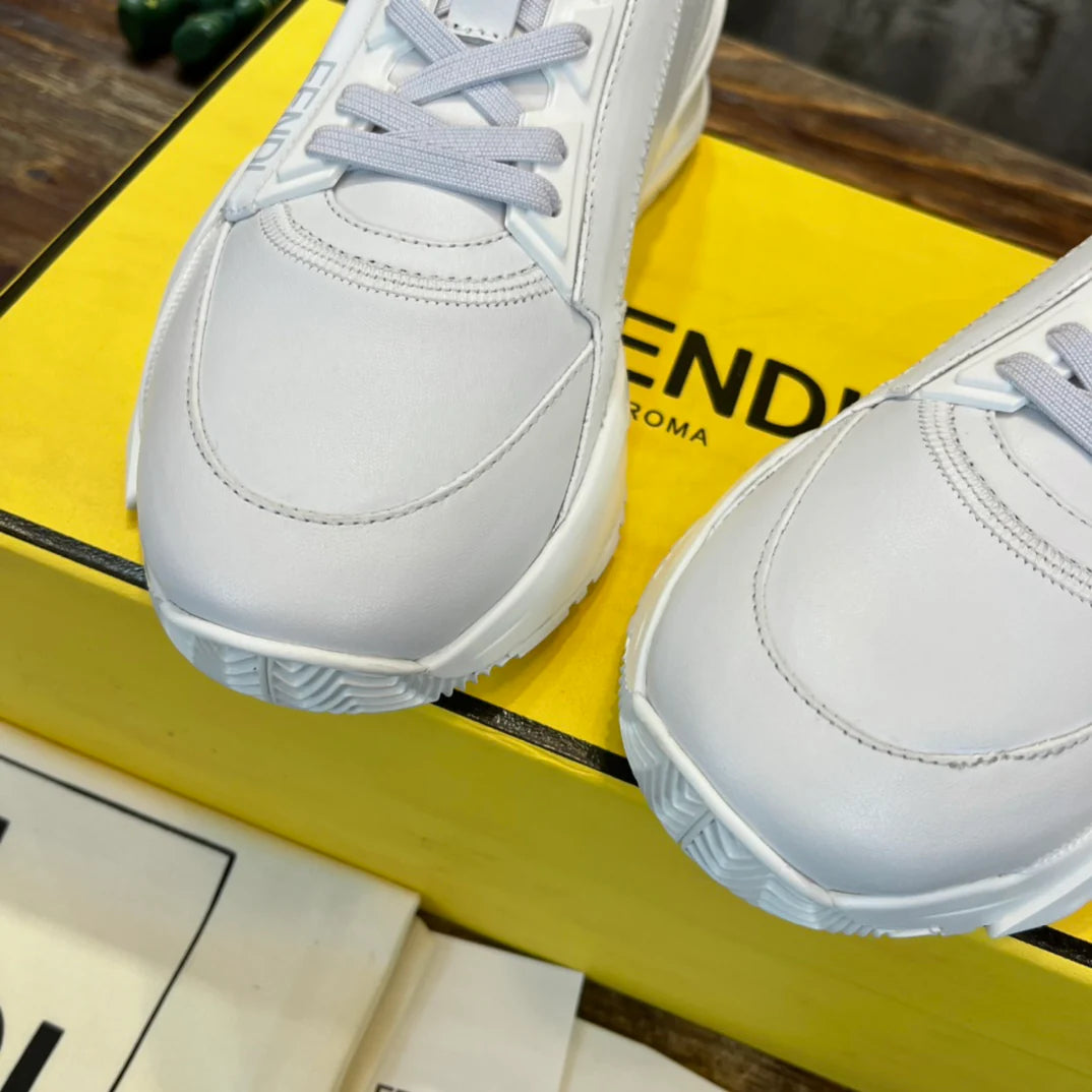FENDI SNEAKER