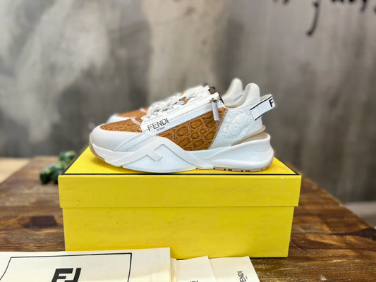 FENDI SNEAKER