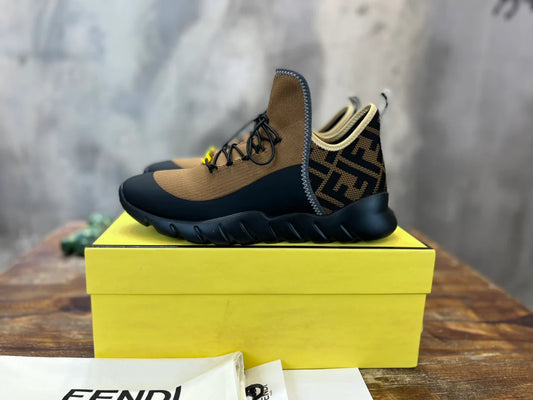 FENDI SNEAKER