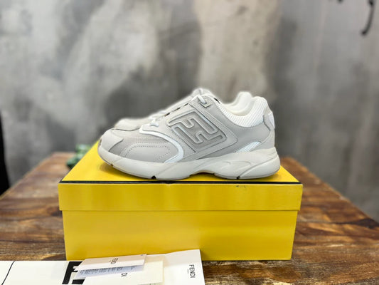 FENDI SNEAKER