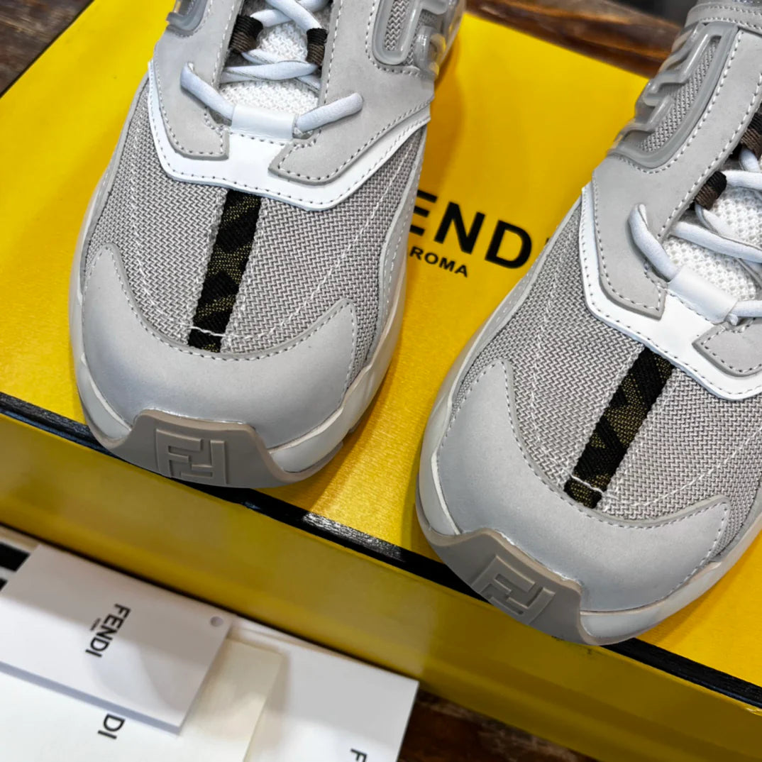 FENDI SNEAKER
