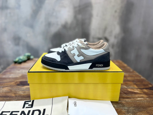 FENDI SNEAKER