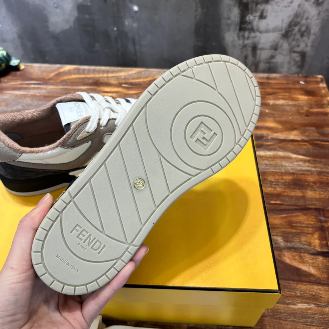 FENDI SNEAKER