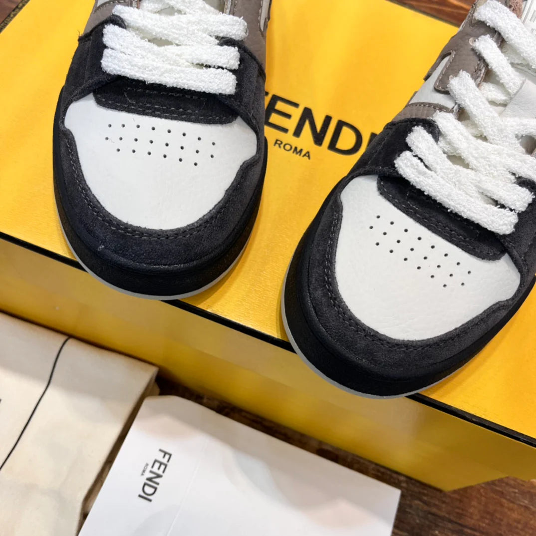 FENDI SNEAKER