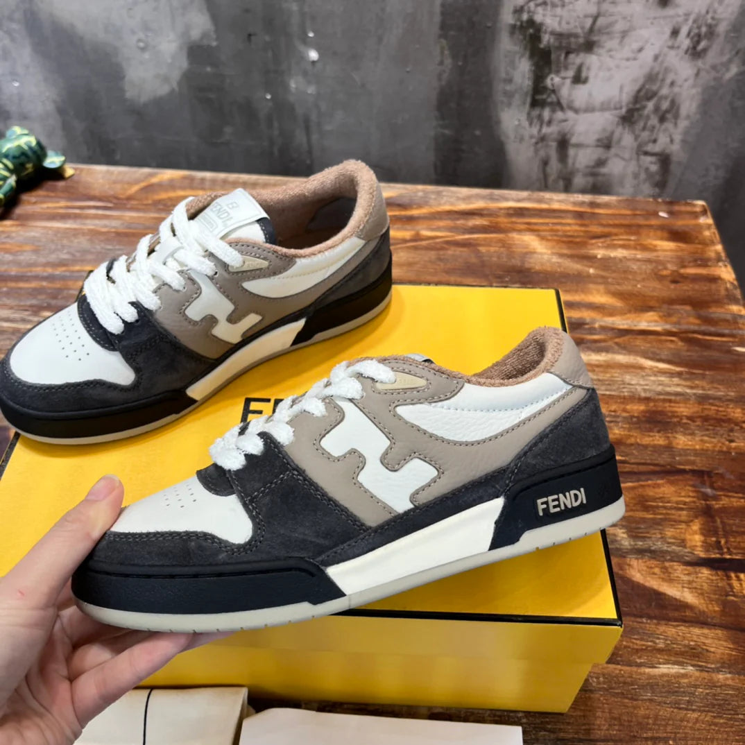 FENDI SNEAKER