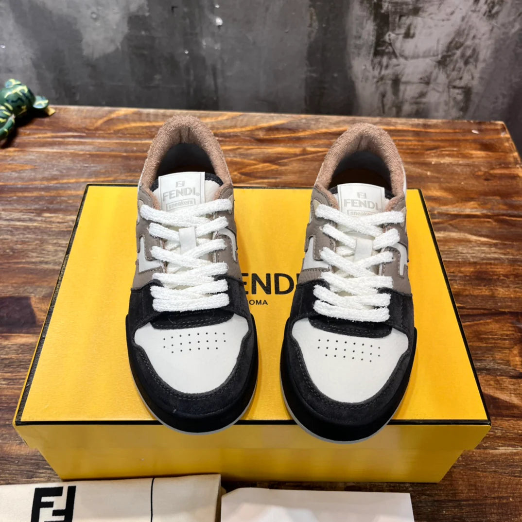 FENDI SNEAKER