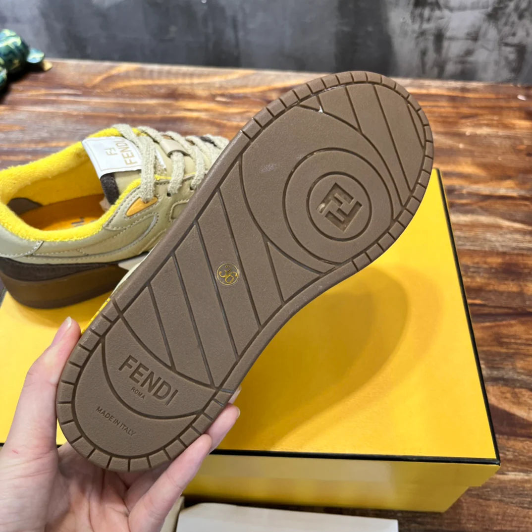 FENDI SNEAKER