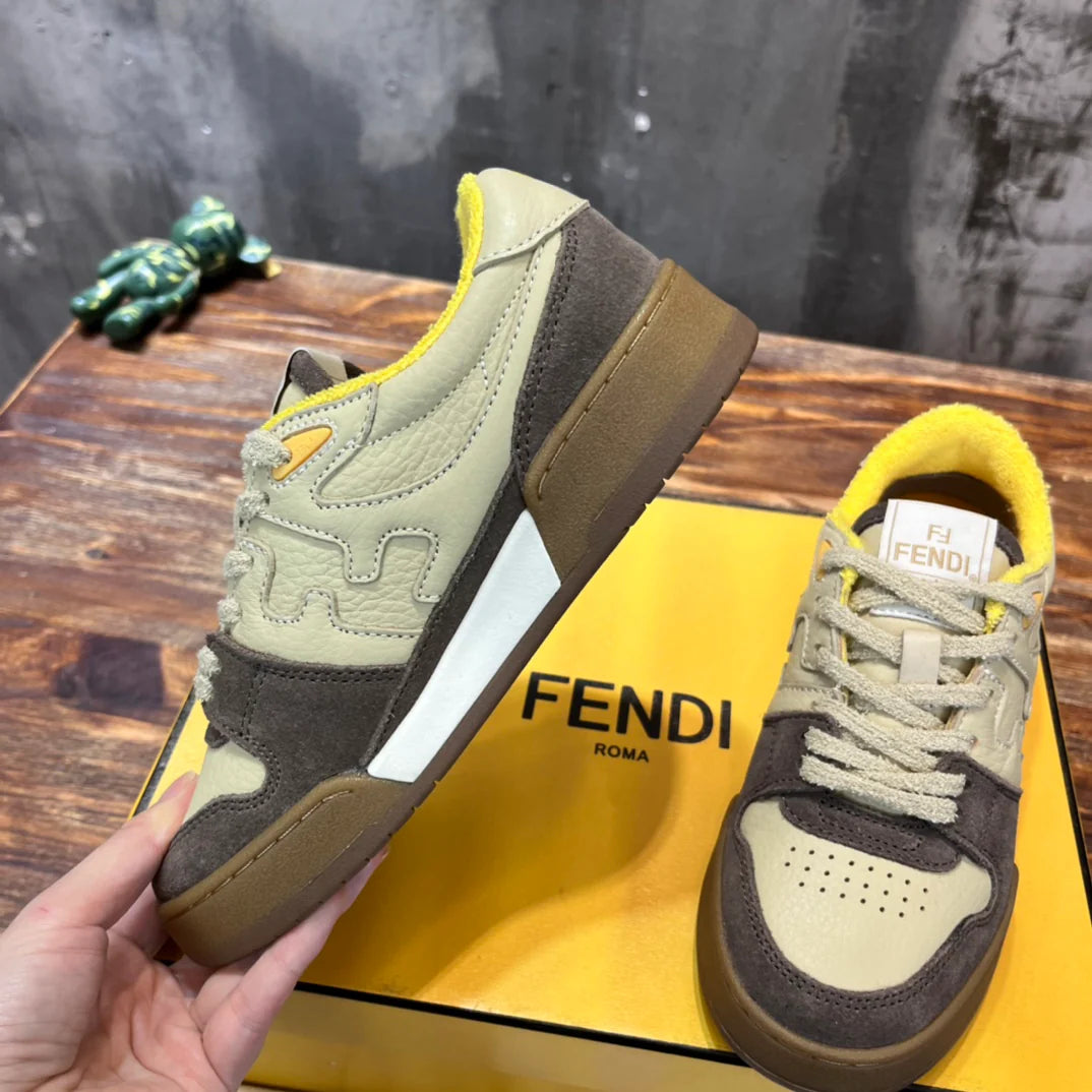 FENDI SNEAKER