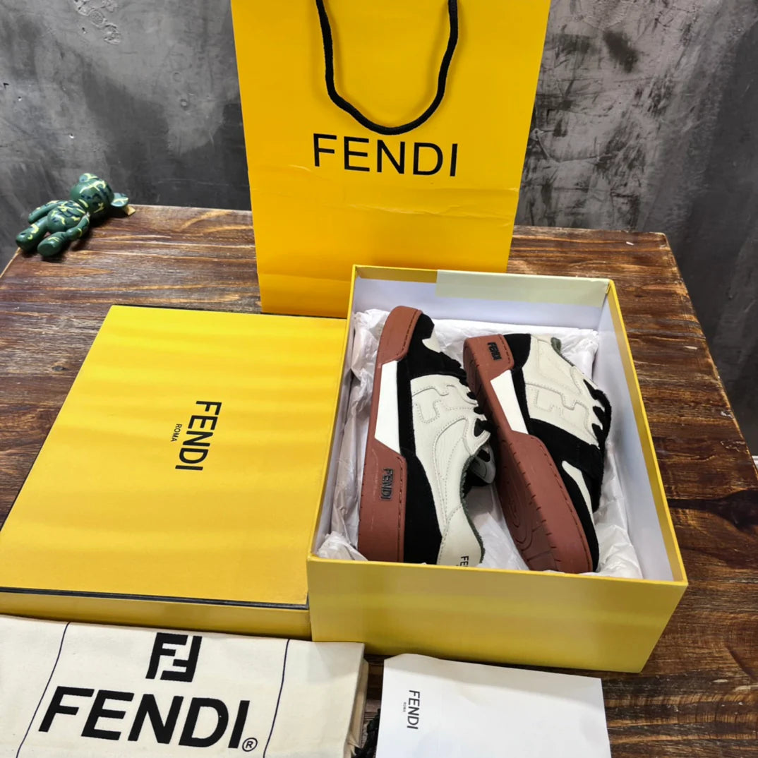 FENDI SNEAKER